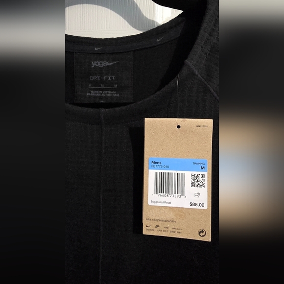 Nike Athletic Pullover - Picture 10 of 10